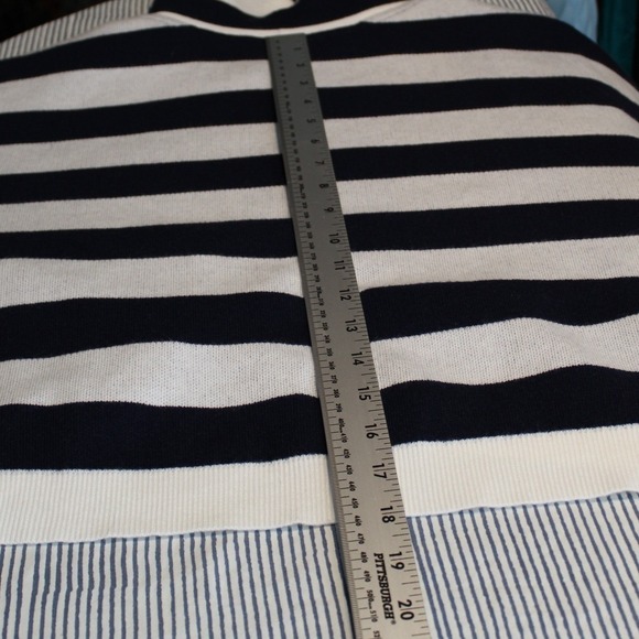 Anthropologie‎ $88 Small Navy White Striped Twist Front Cropped Hoodie Sweater - Picture 14 of 14